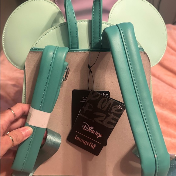Loungefly glow in the dark Mickey Mouse ghost mini backpack!  New with tag! - Picture 2 of 2